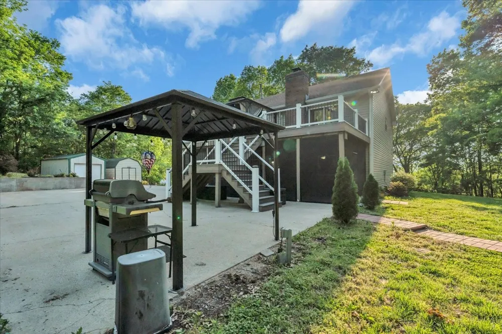 4679 Sparta Pike Watertown, TN 37184