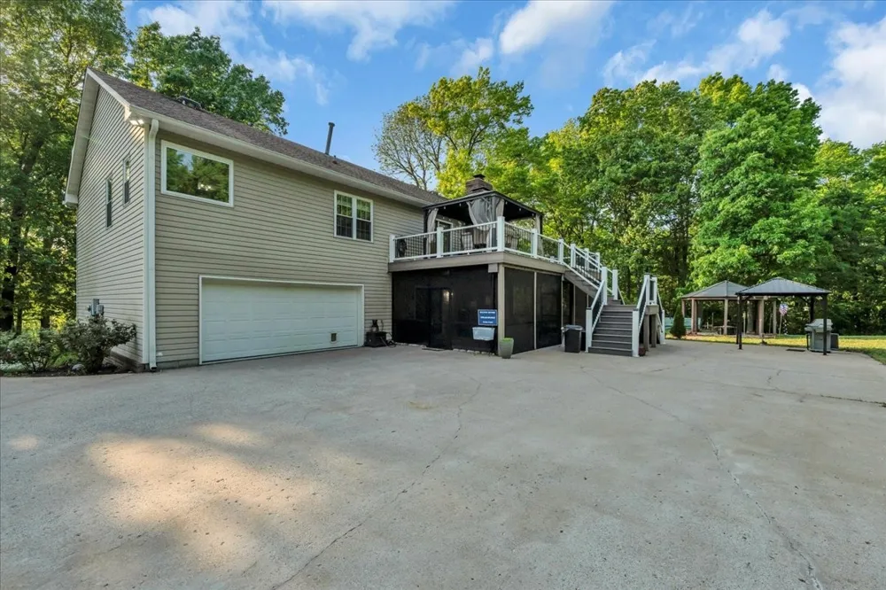 4679 Sparta Pike Watertown, TN 37184