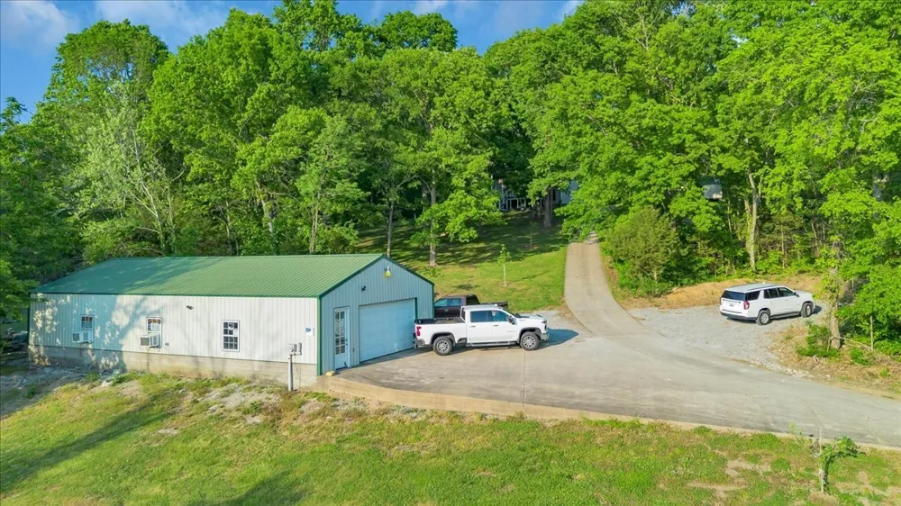 4679 Sparta Pike Watertown, TN 37184