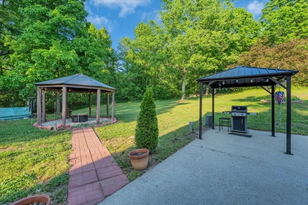 4679 Sparta Pike Watertown, TN 37184