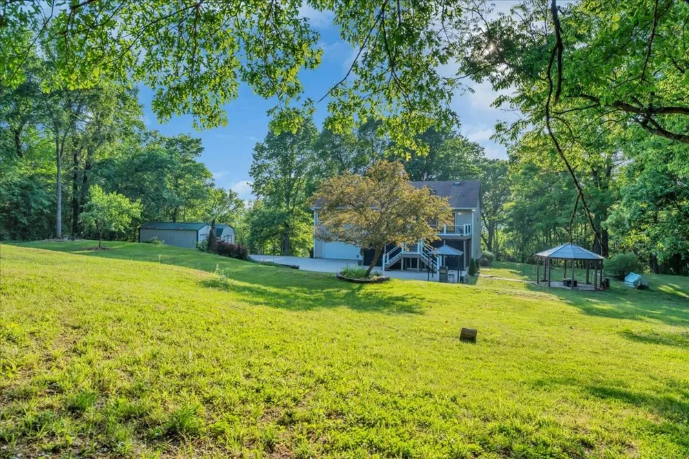 4679 Sparta Pike Watertown, TN 37184