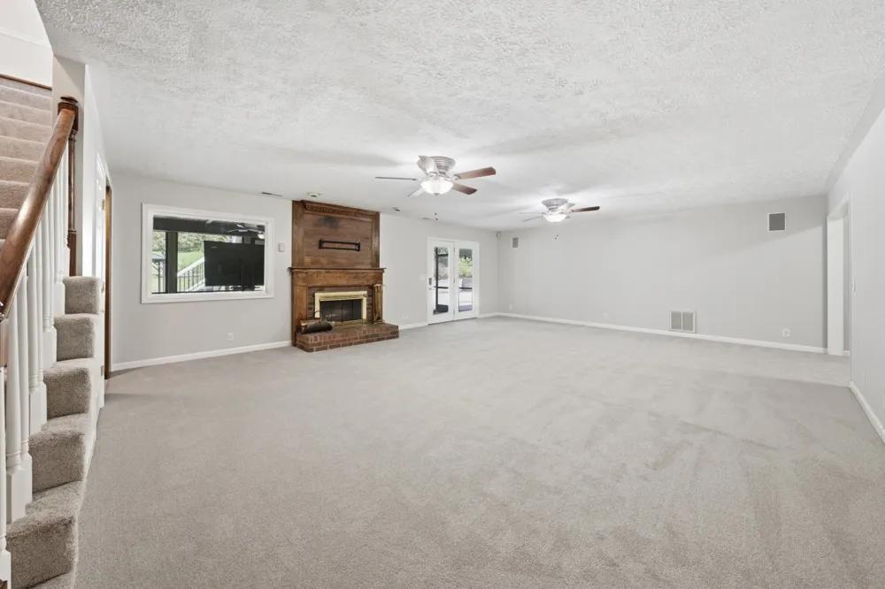 4679 Sparta Pike Watertown, TN 37184