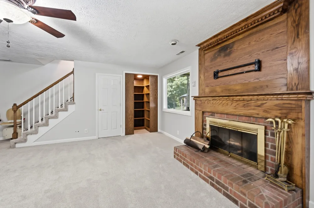 4679 Sparta Pike Watertown, TN 37184
