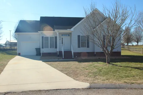 72 Sandstone Ct