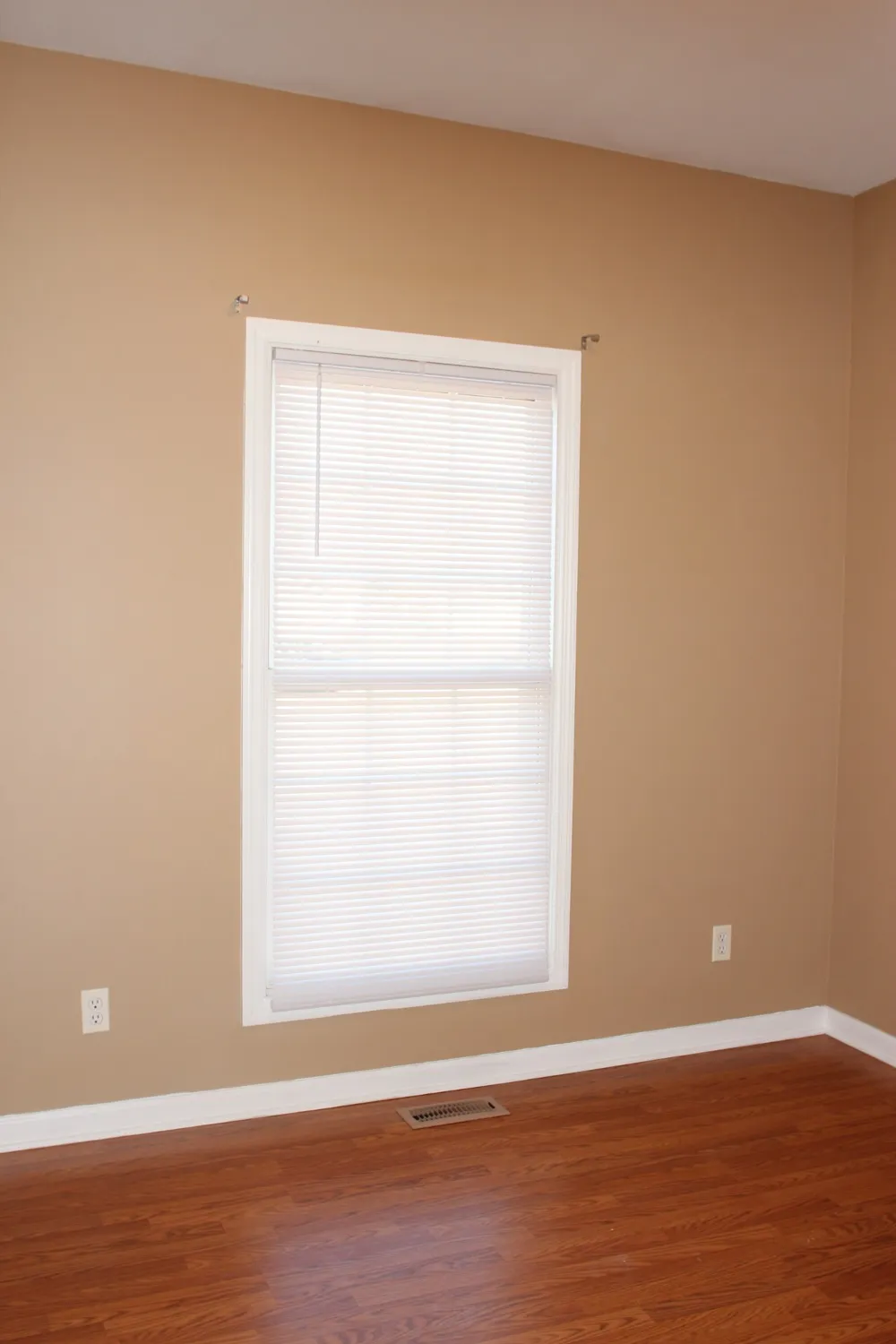 72 Sandstone Ct McMinnville, TN 37110