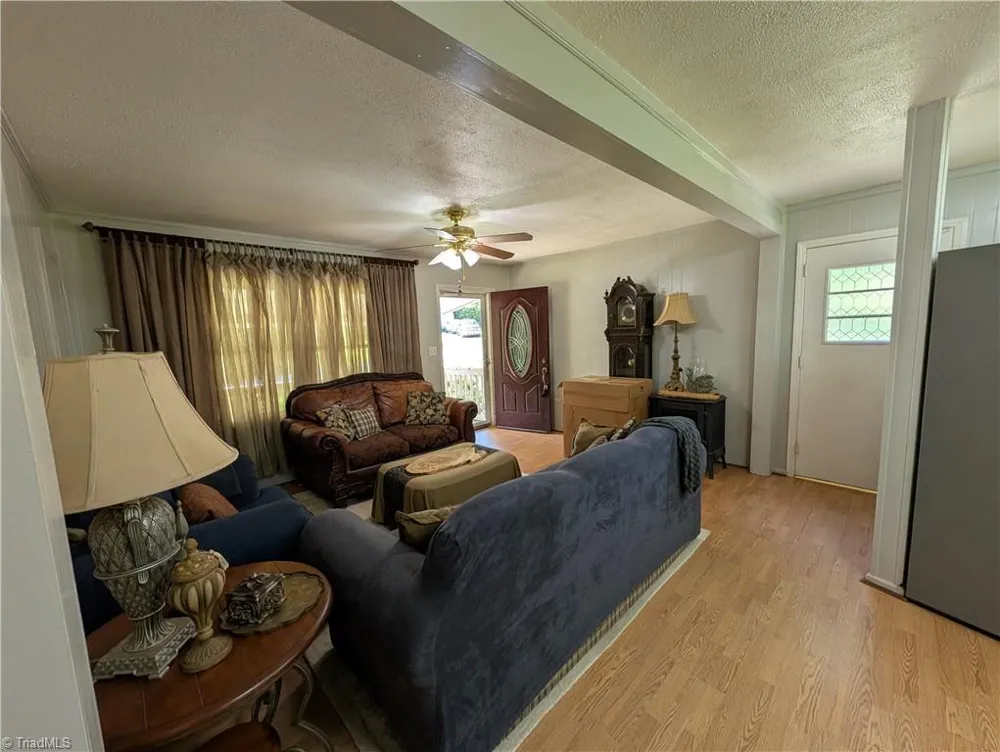 95 Glade Creek Road Sparta, NC 28675