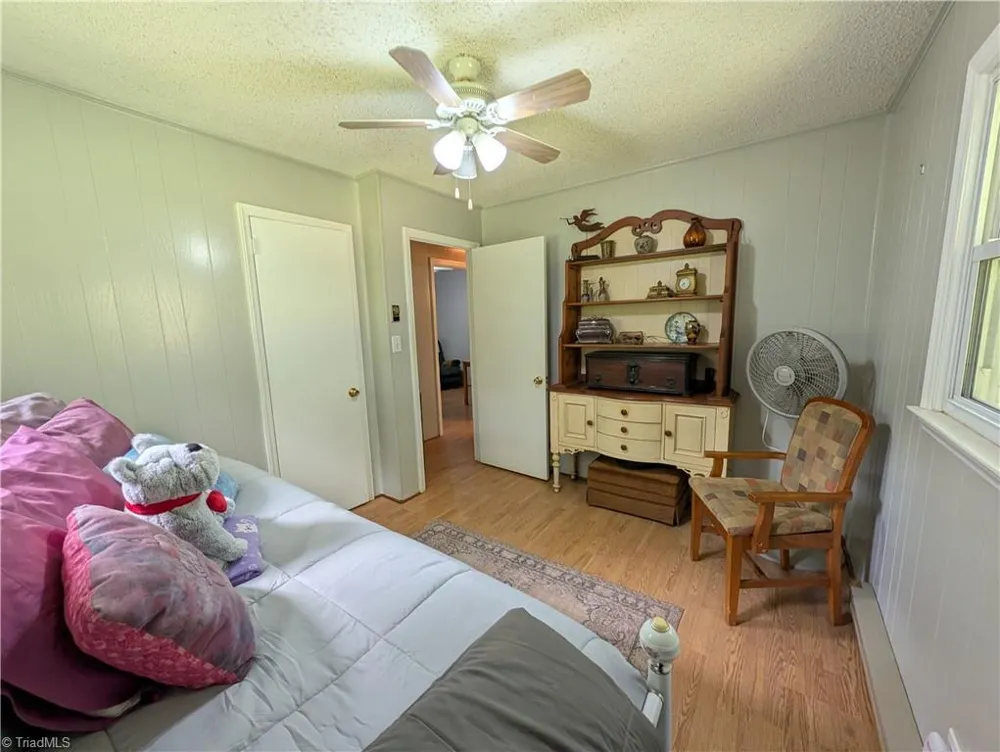 95 Glade Creek Road Sparta, NC 28675