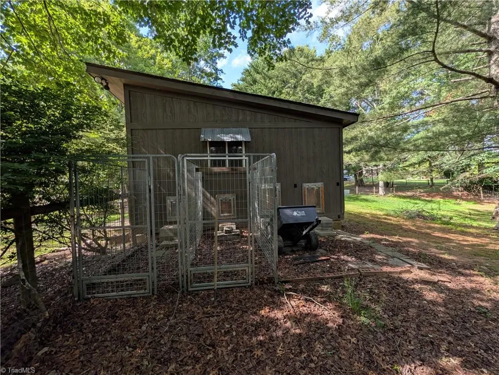 95 Glade Creek Road Sparta, NC 28675
