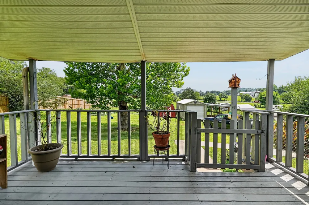 234 Jim Hennessee Rd Sparta, TN 38583