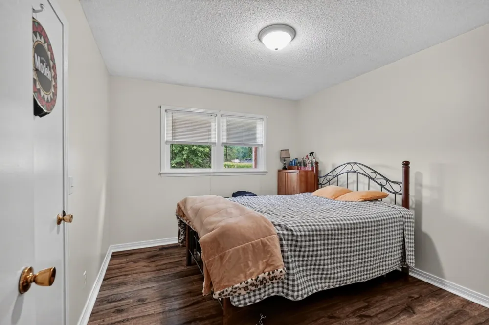 234 Jim Hennessee Rd Sparta, TN 38583