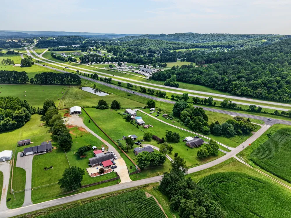 234 Jim Hennessee Rd Sparta, TN 38583