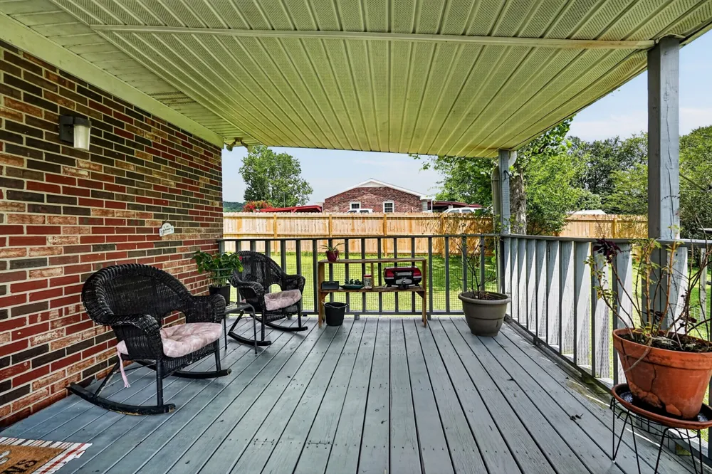 234 Jim Hennessee Rd Sparta, TN 38583
