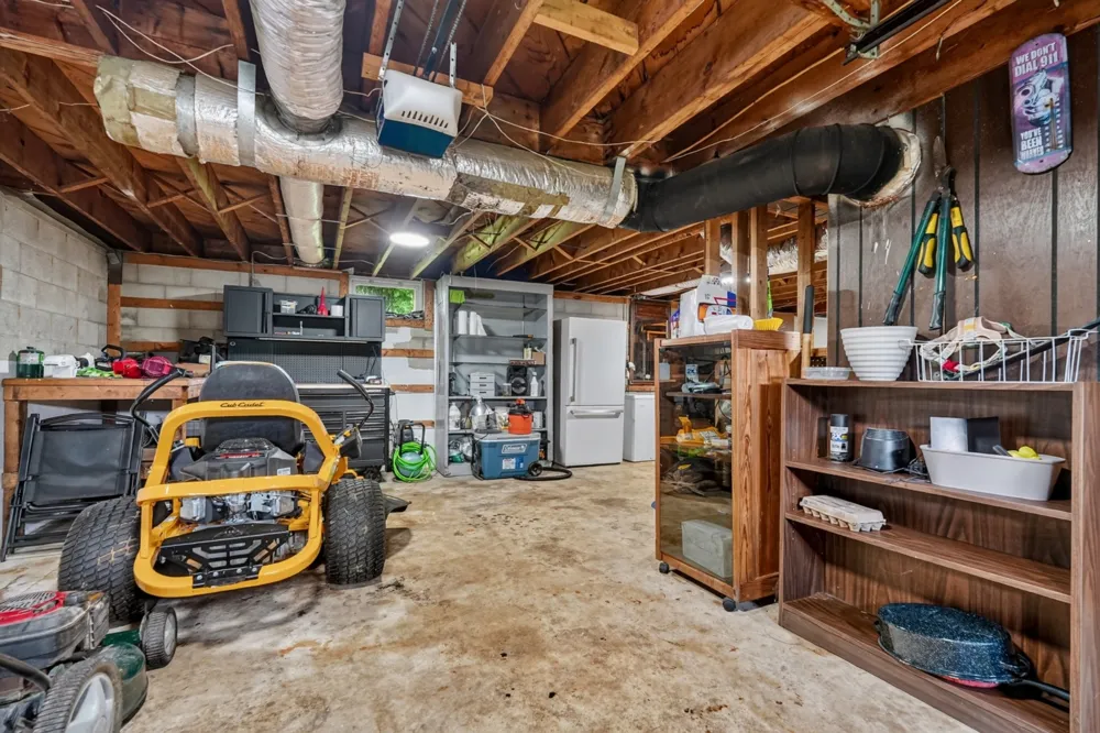 234 Jim Hennessee Rd Sparta, TN 38583