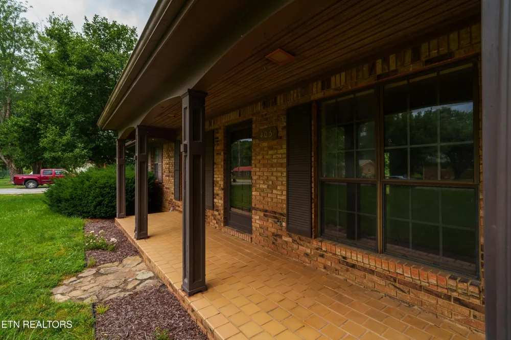 405 Dogleg Drive Livingston, TN 38570