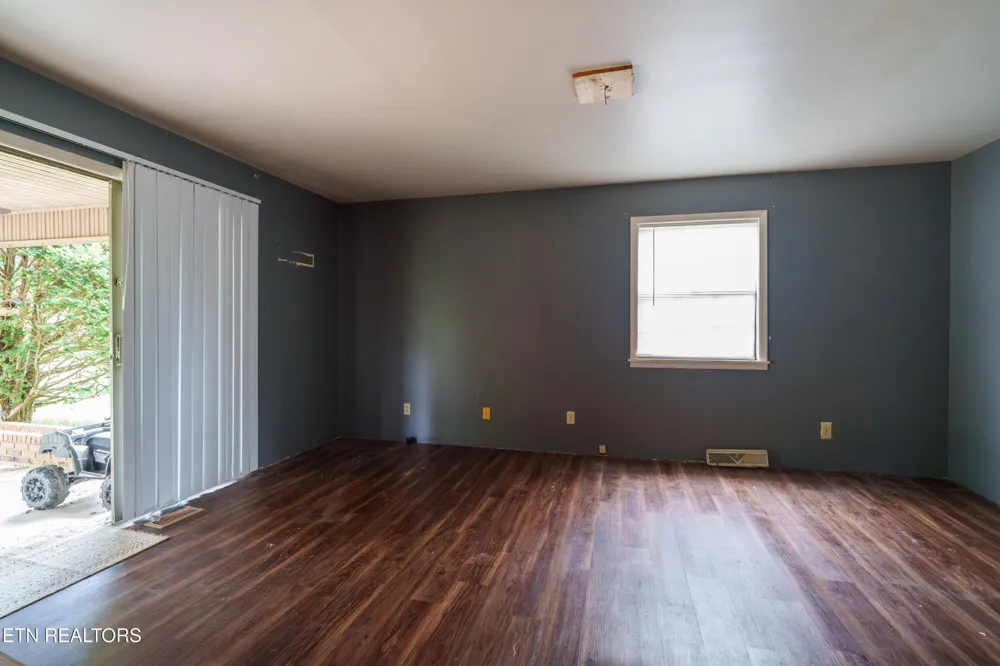 405 Dogleg Drive Livingston, TN 38570