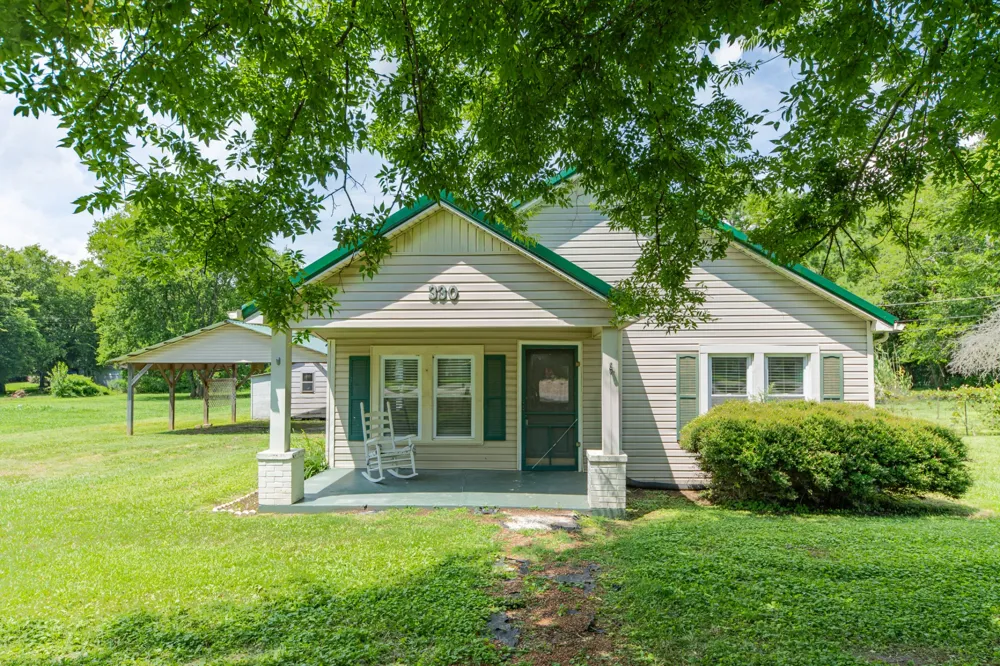 330 Holly Grove Rd Lewisburg, TN 37091