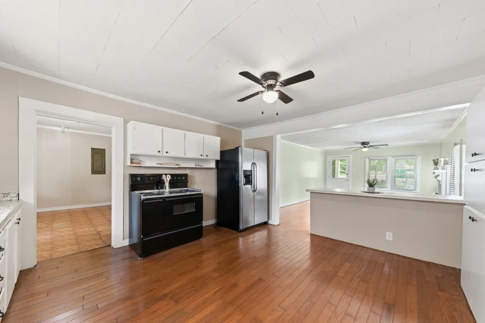 330 Holly Grove Rd Lewisburg, TN 37091