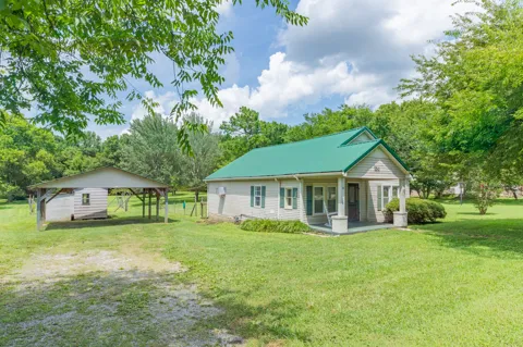 330 Holly Grove Rd