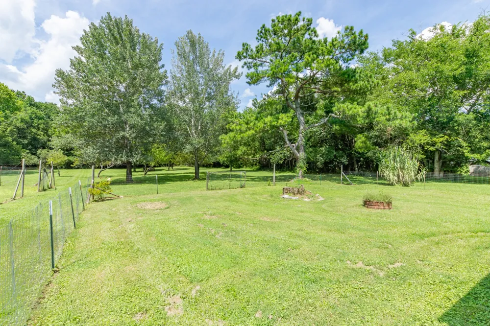 330 Holly Grove Rd Lewisburg, TN 37091