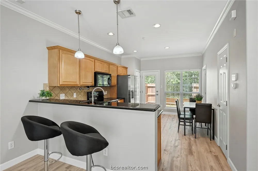 305 Holleman E #805 College Station, TX 77840