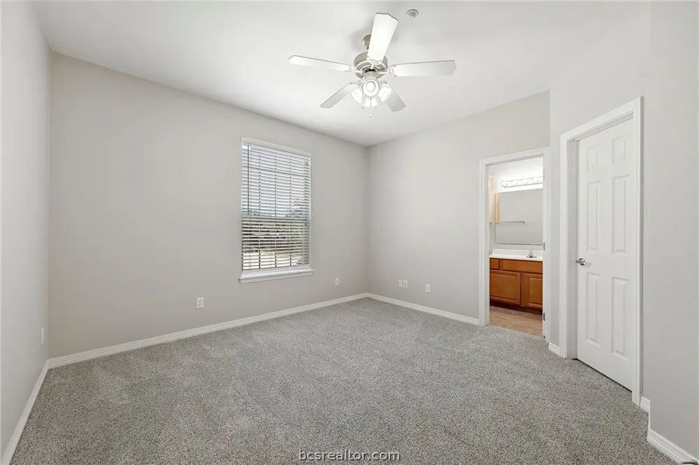 305 Holleman E #805 College Station, TX 77840