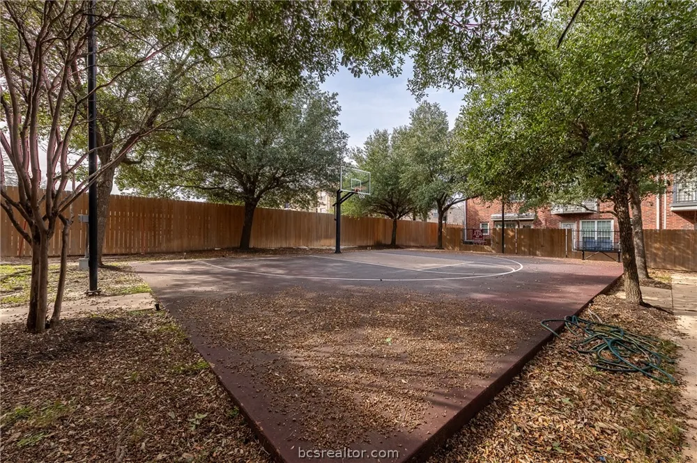 305 Holleman E #805 College Station, TX 77840