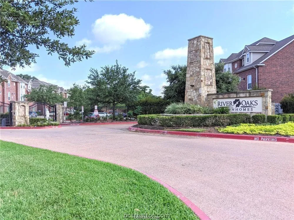 305 Holleman E #805 College Station, TX 77840