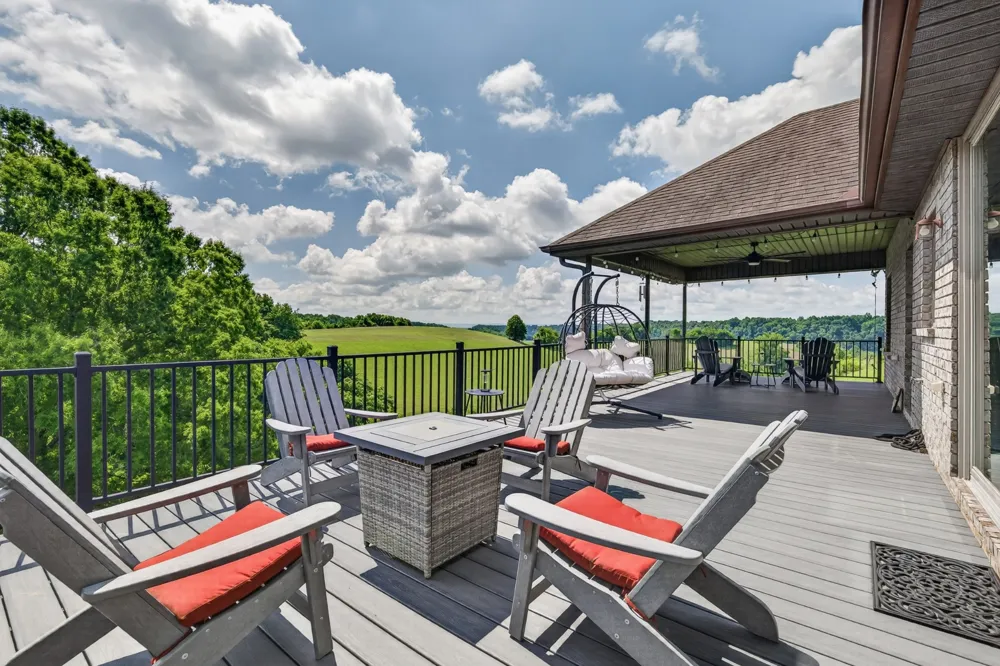 663 Lake Haven Dr Tullahoma, TN 37388