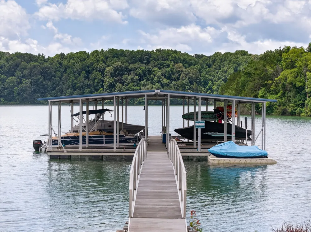 663 Lake Haven Dr Tullahoma, TN 37388