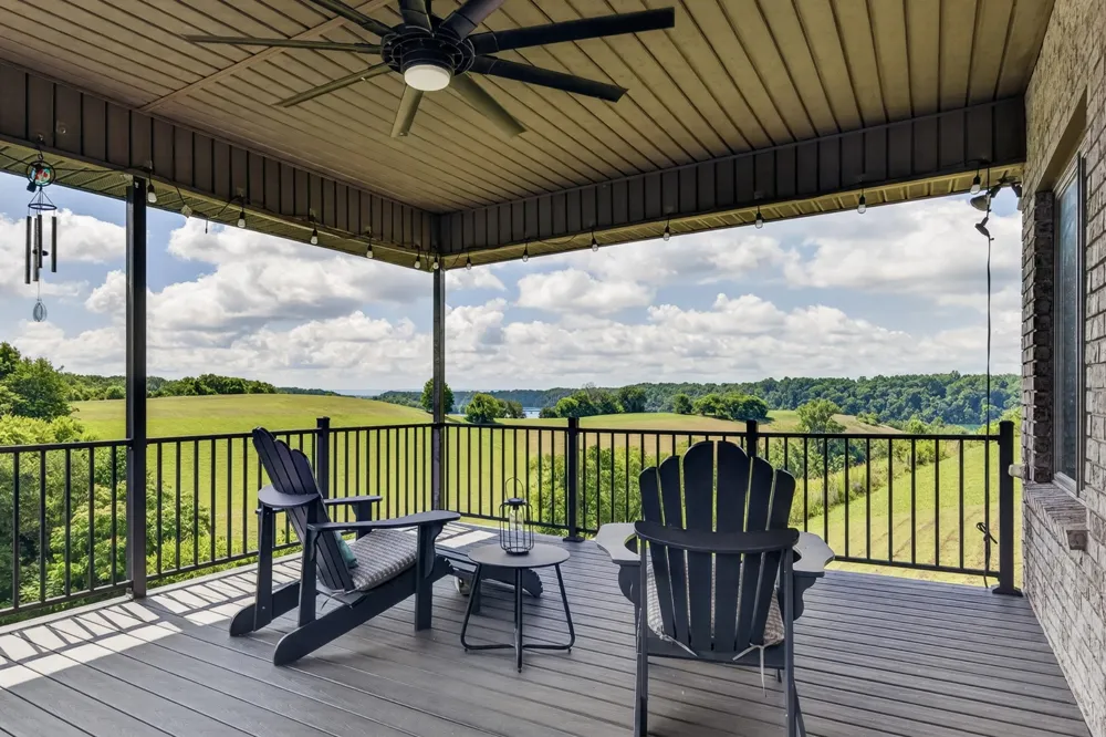 663 Lake Haven Dr Tullahoma, TN 37388