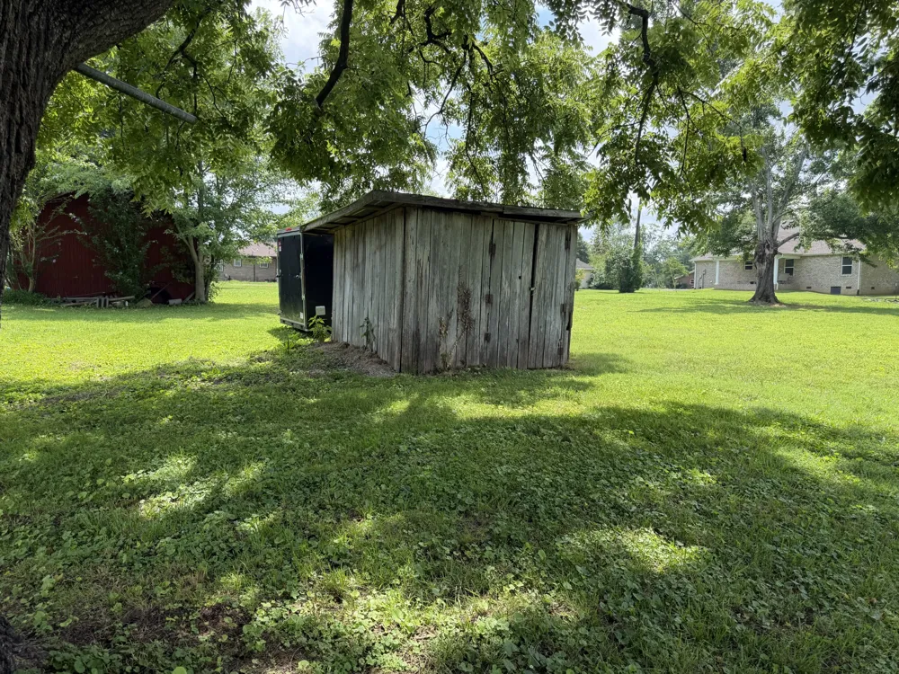 1009 Due West Cir Lafayette, TN 37083