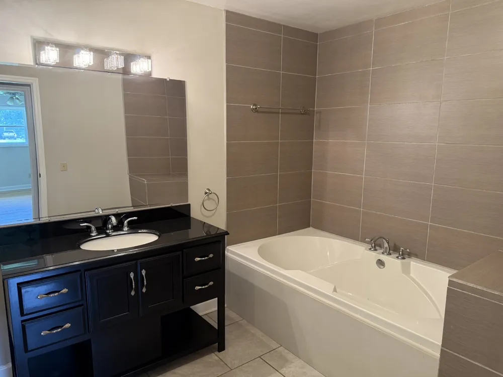 1009 Due West Cir Lafayette, TN 37083