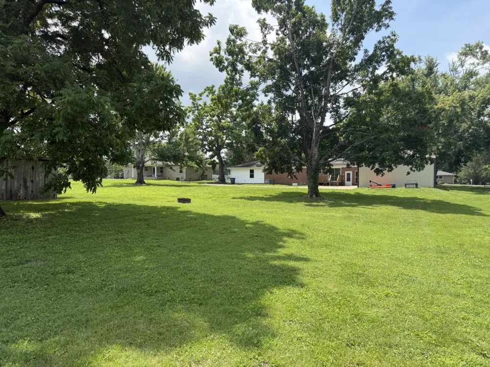 1009 Due West Cir Lafayette, TN 37083