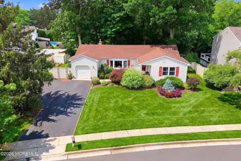 39 Mcfadden Drive