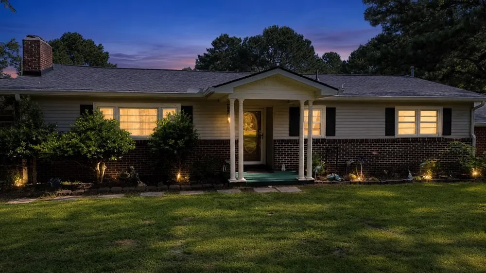 165 Smith Ln Camden, TN 38320