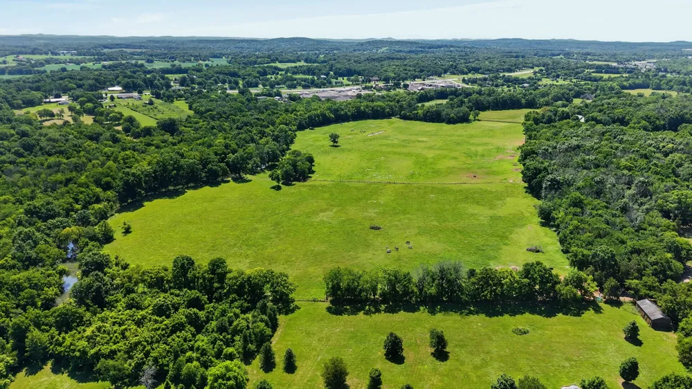 594 Northern Rd Mount Juliet, TN 37122