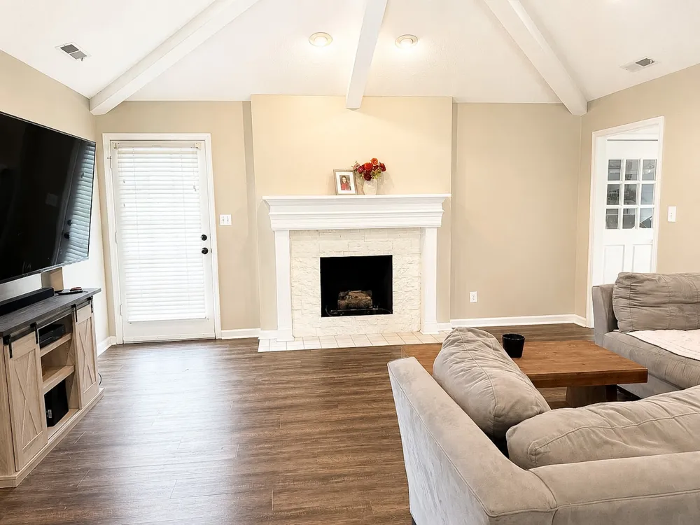 133 Oak Hill Dr E Florence, AL 35633