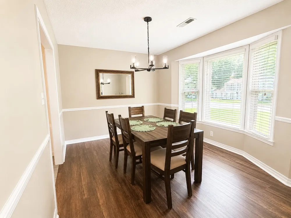 133 Oak Hill Dr E Florence, AL 35633