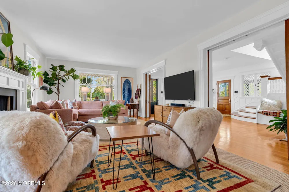 207209 Newark Avenue Spring Lake, NJ 07762