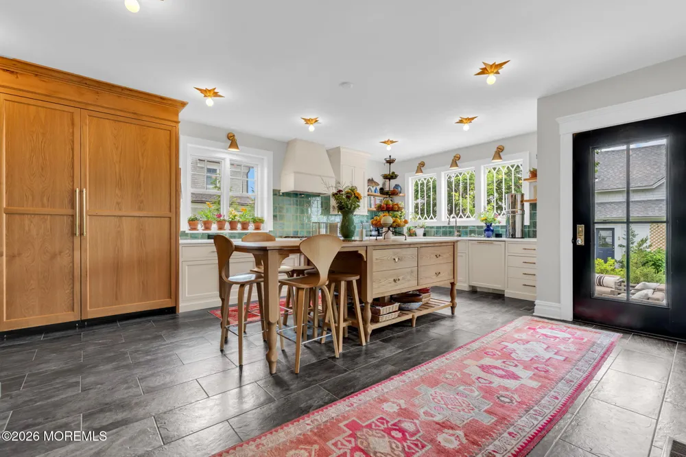207209 Newark Avenue Spring Lake, NJ 07762