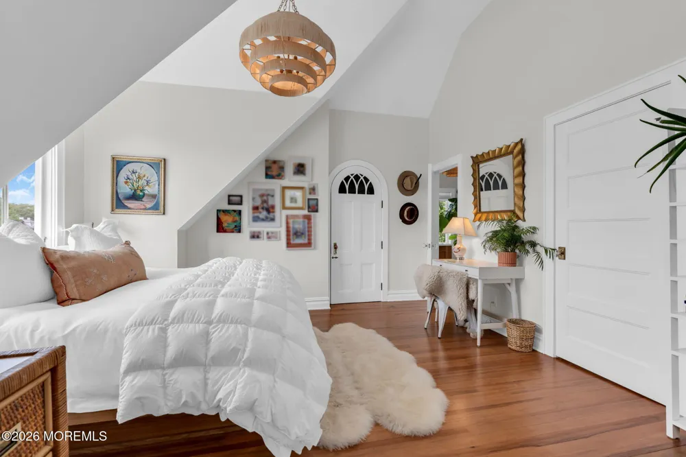 207209 Newark Avenue Spring Lake, NJ 07762