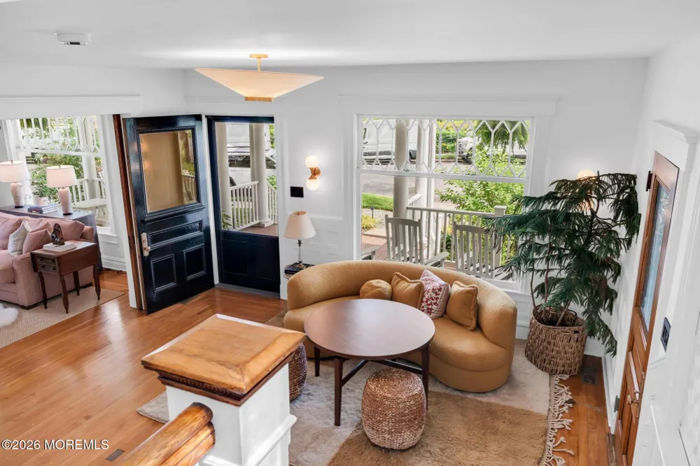 207209 Newark Avenue Spring Lake, NJ 07762