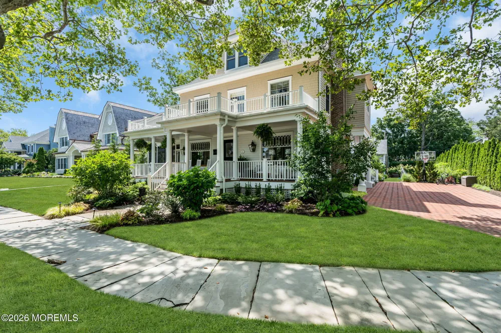 207209 Newark Avenue Spring Lake, NJ 07762