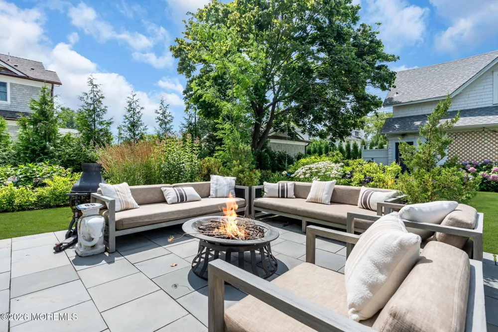 207209 Newark Avenue Spring Lake, NJ 07762