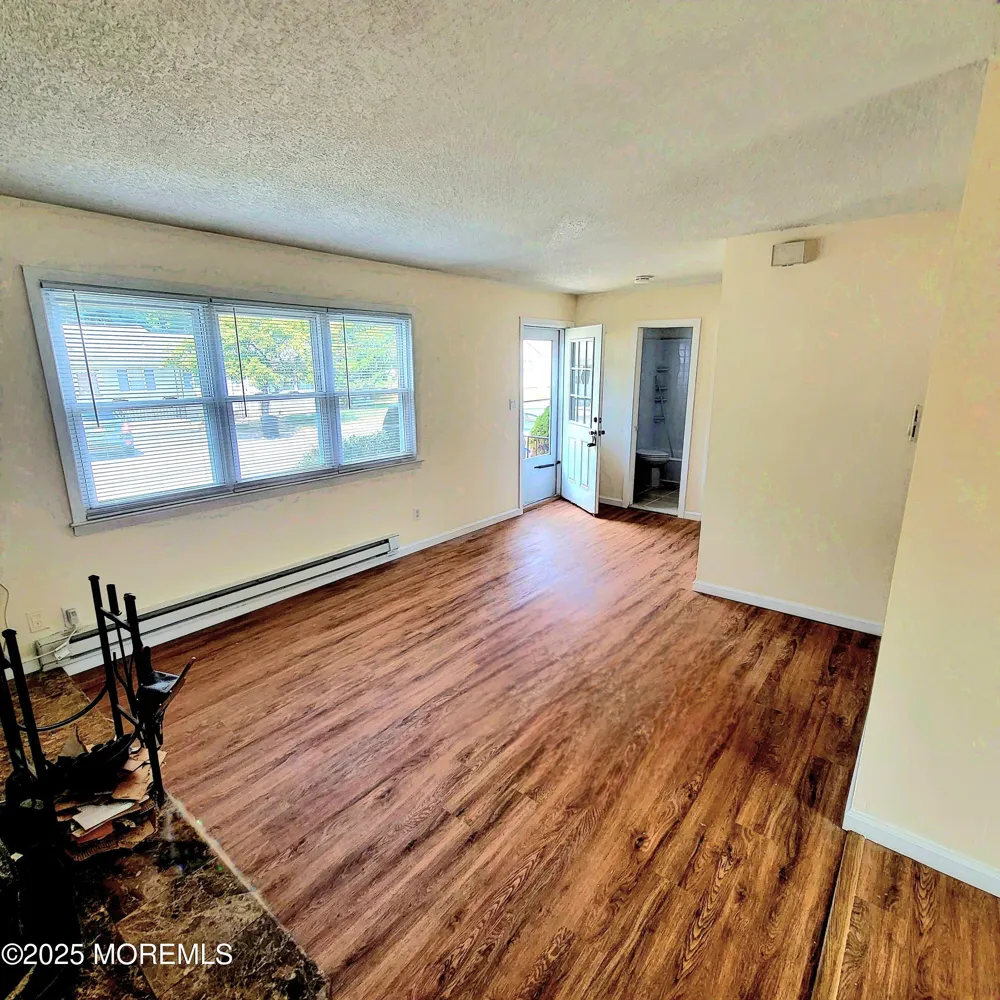 14 Primrose Lane #D Jackson, NJ 08527