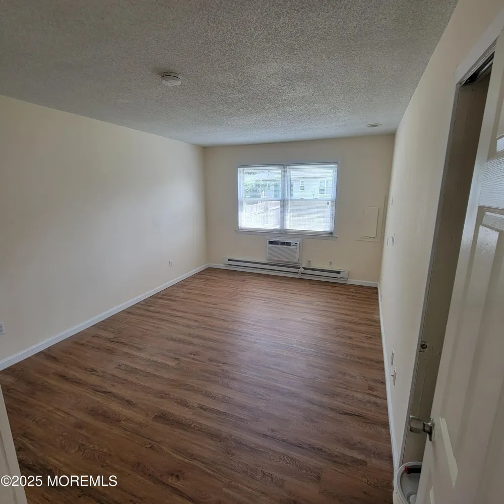 14 Primrose Lane #D Jackson, NJ 08527