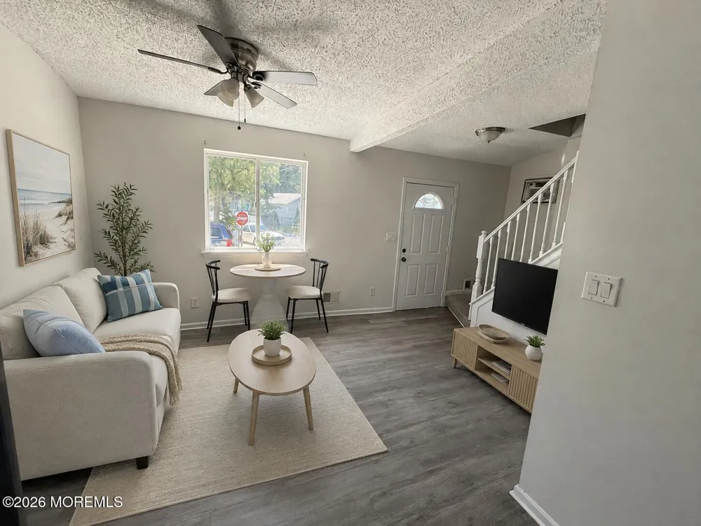 73 Oak Street Keansburg, NJ 07734