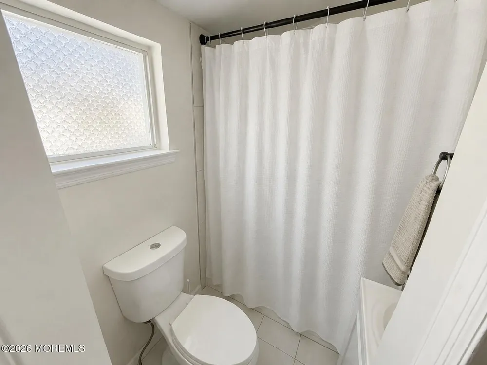 73 Oak Street Keansburg, NJ 07734
