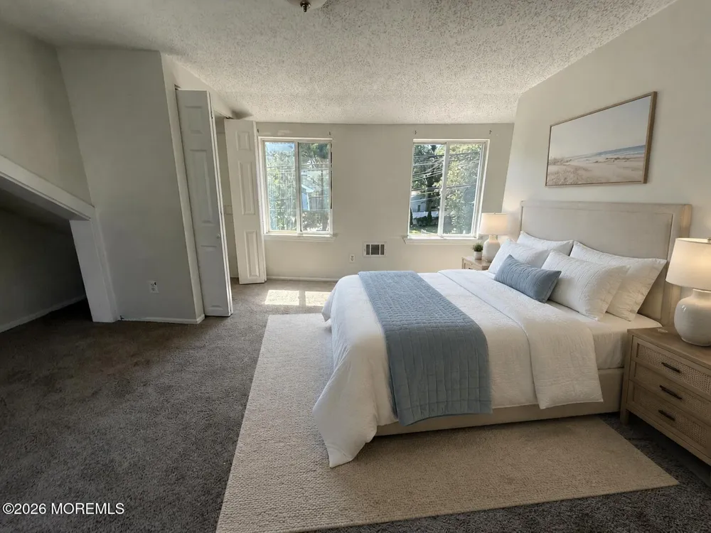 73 Oak Street Keansburg, NJ 07734