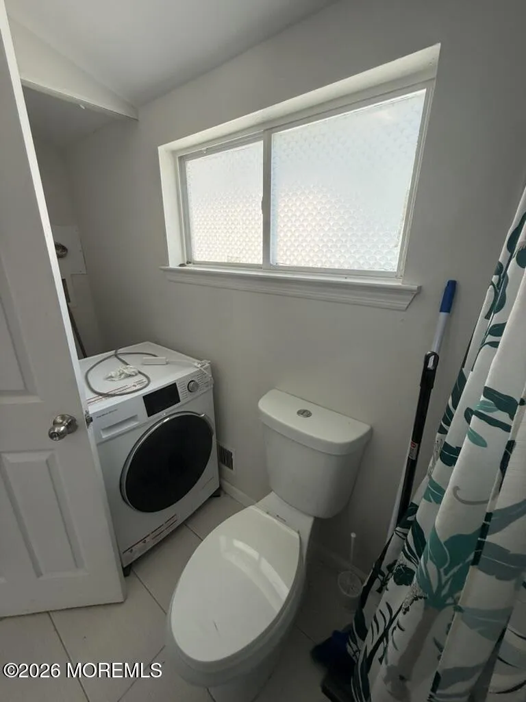 73 Oak Street Keansburg, NJ 07734